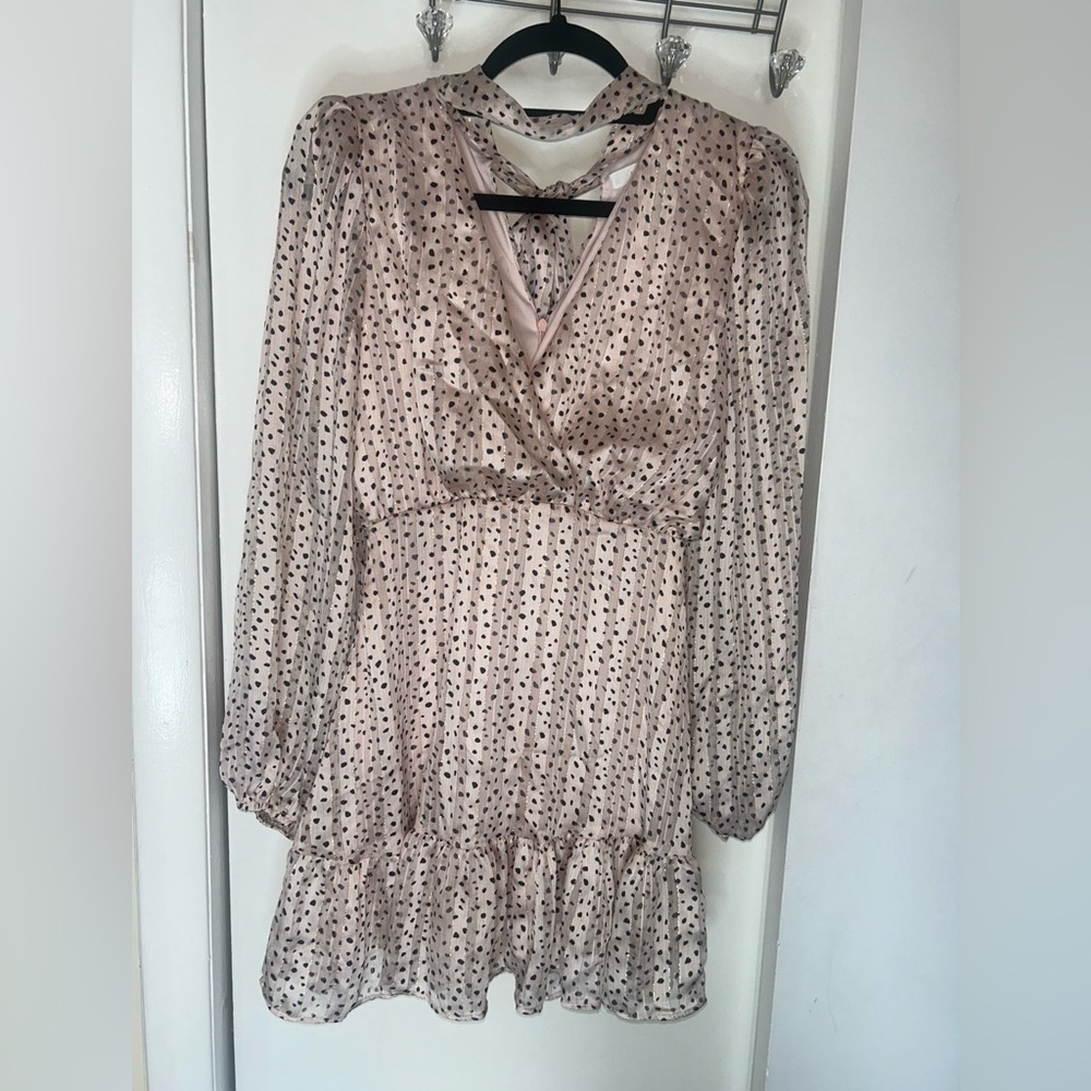 Lush | Black/Light Pink | Sequin-Embellished, Long Sleeve Dress